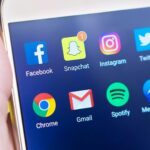 como divulgar meu trabalho nas redes sociais